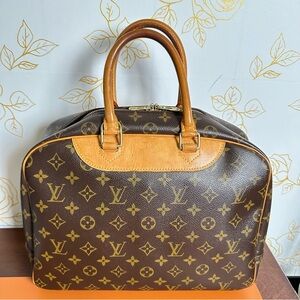 Louis Vuitton Deauville Monogram Handbag